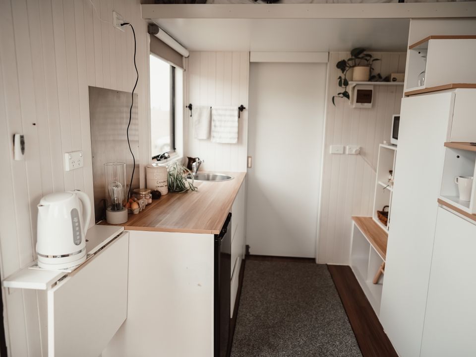 Story image 9
